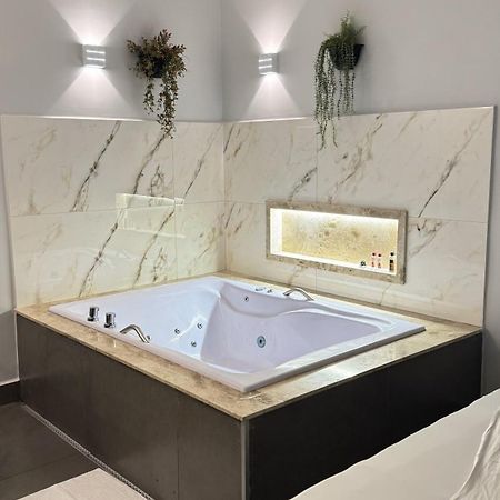 Village Motel ريبيراو بريتو المظهر الخارجي الصورة