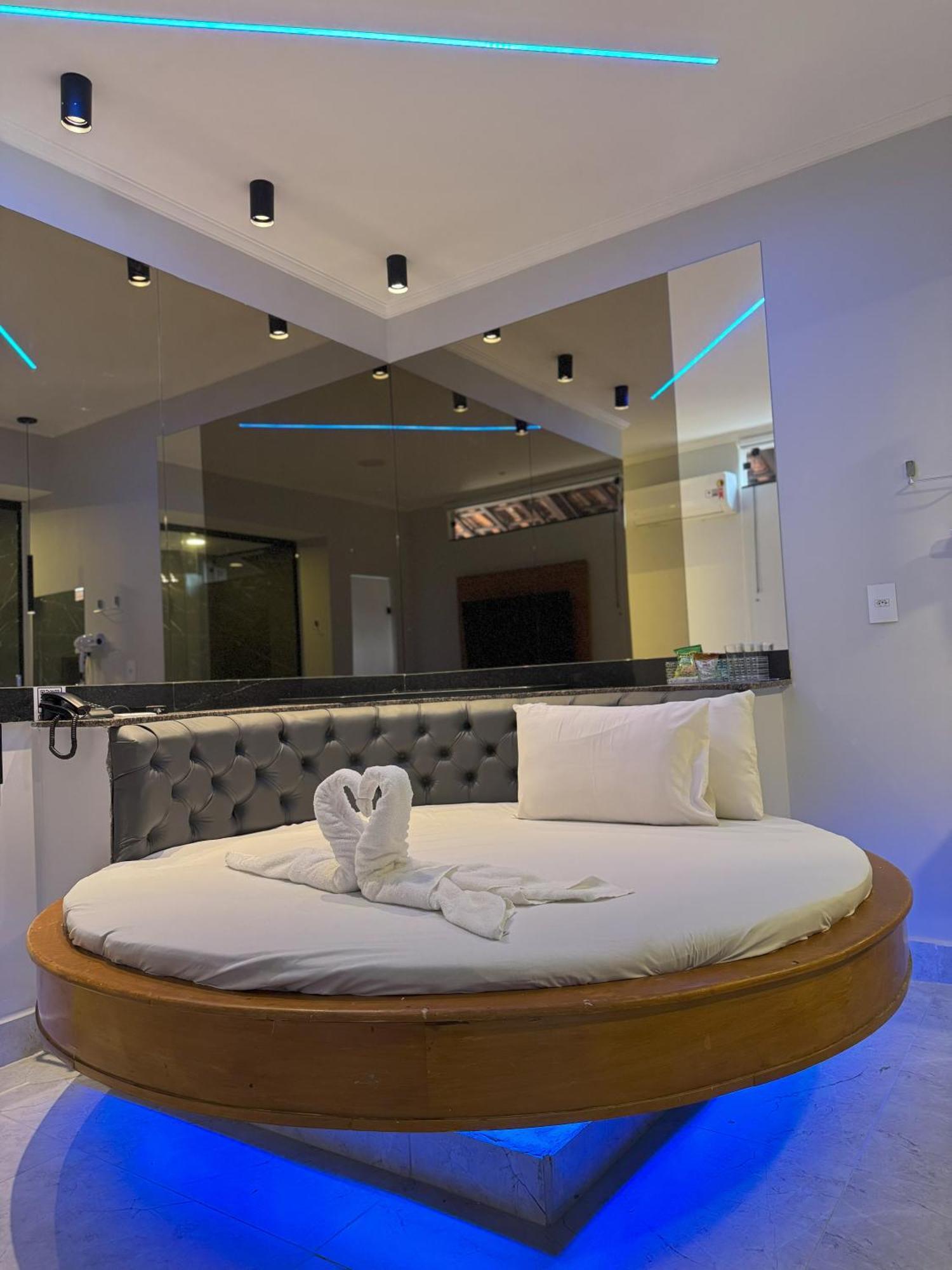 Village Motel ريبيراو بريتو المظهر الخارجي الصورة
